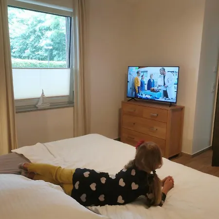 Hafenkoje Anita 치노비츠